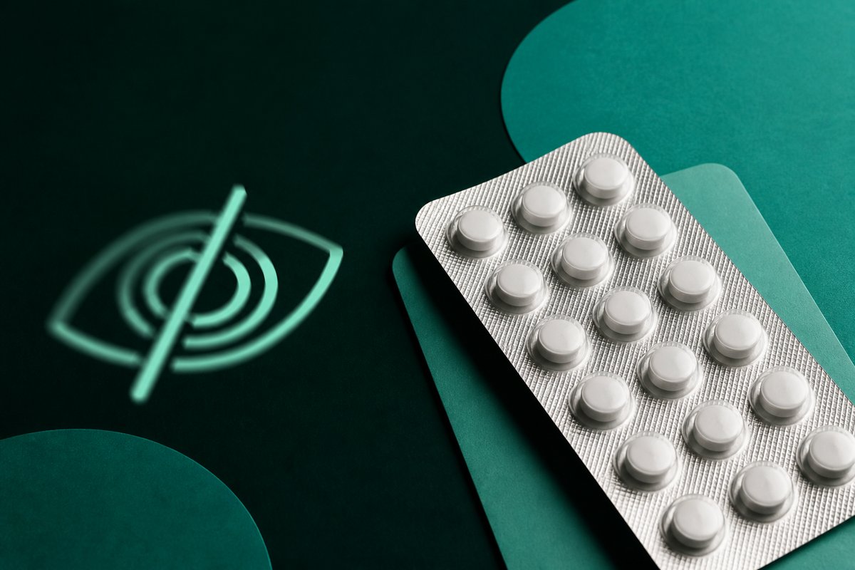Vision blur chip with a Clomid 50 mg blister